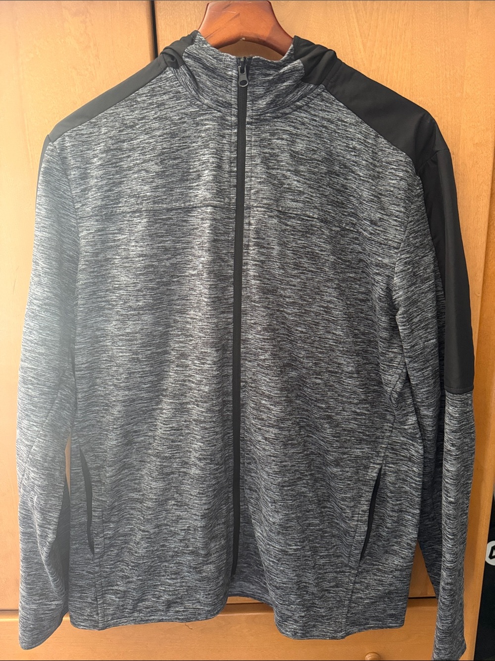 Banana Republic Men's Heathered Gray Full-Zip Jacket with Black Panels